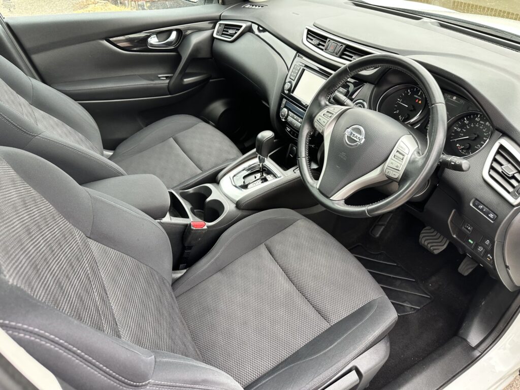 NISSAN QASHQAI 1.6 DCI ACENTA PREMIUM XTRON (2014/14)